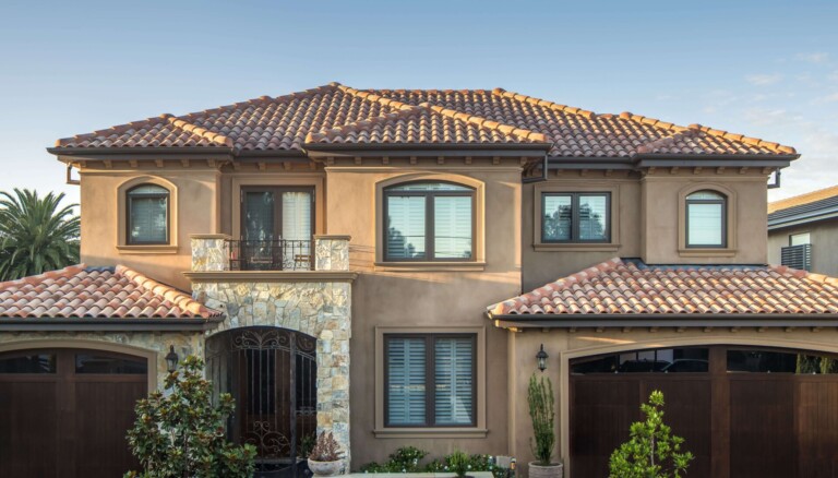 Curved Hispania Roof Tile Image